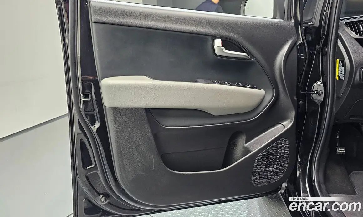 Kia Ray 2023 1.0 автомат (гидро), фото 14 Kia Ray 2023 1.0 автомат (гидро), фото 14