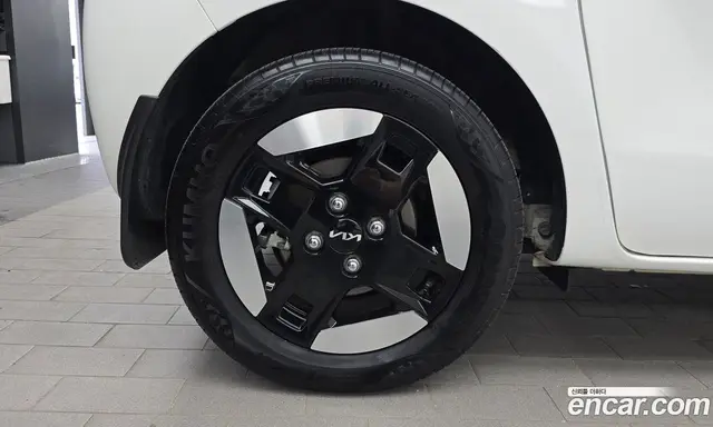 Kia Ray 2024 0.1 автомат (гидро), миниатюра 4