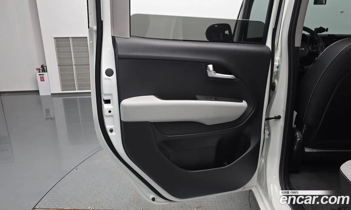 Kia Ray 2026 1.0 автомат (гидро), фото 14 Kia Ray 2026 1.0 автомат (гидро), фото 14
