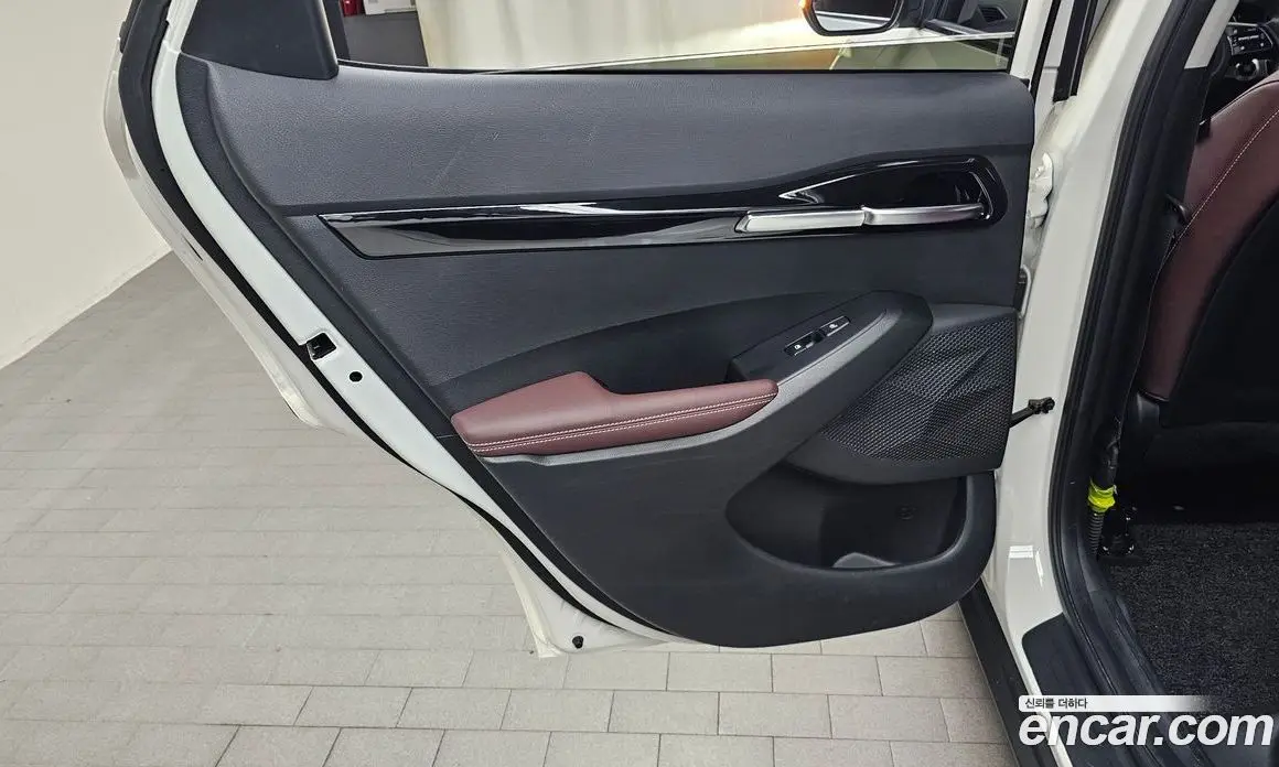 Kia Seltos 2020 1.6 автомат (гидро), фото 14 Kia Seltos 2020 1.6 автомат (гидро), фото 14
