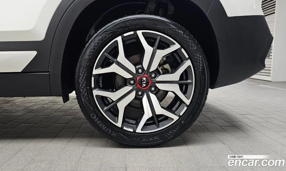 Kia Seltos 2020 1.6 автомат (гидро), фото 6 Kia Seltos 2020 1.6 автомат (гидро), фото 6