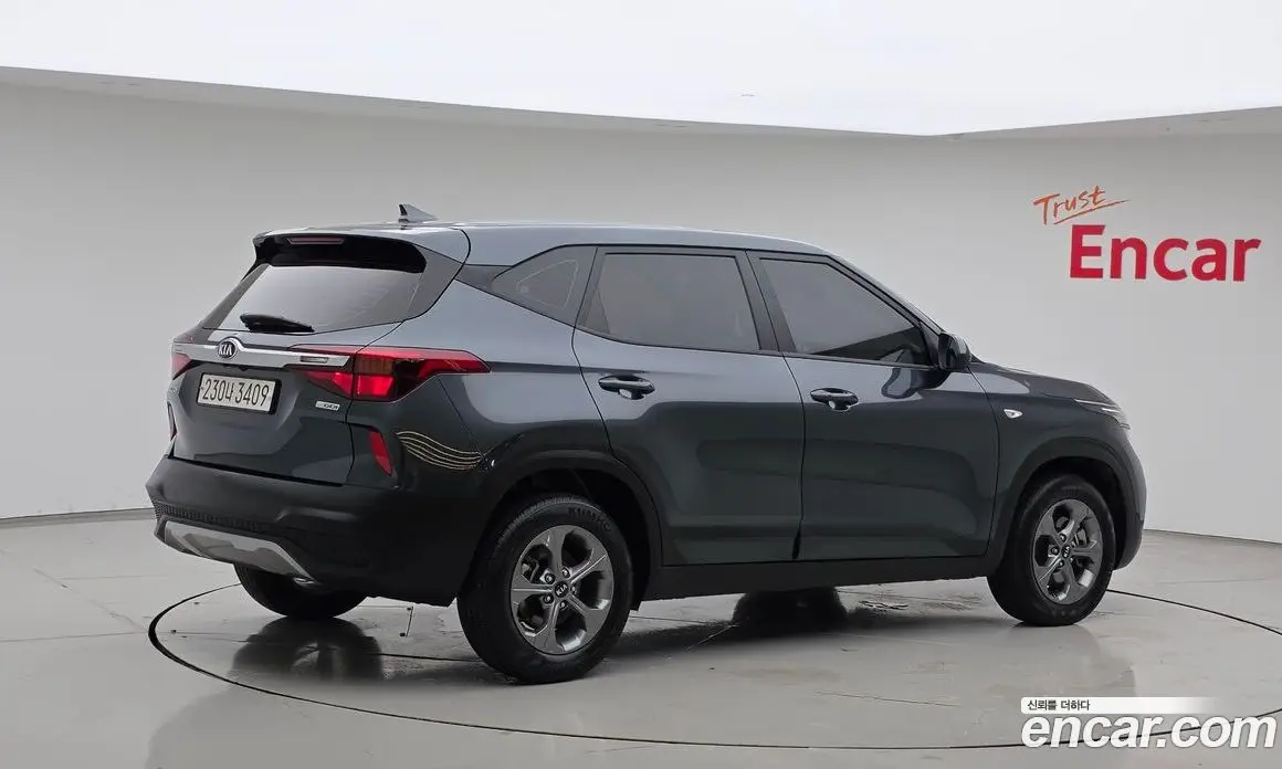 Kia Seltos 2021 1.6 автомат (гидро), фото 2 Kia Seltos 2021 1.6 автомат (гидро), фото 2
