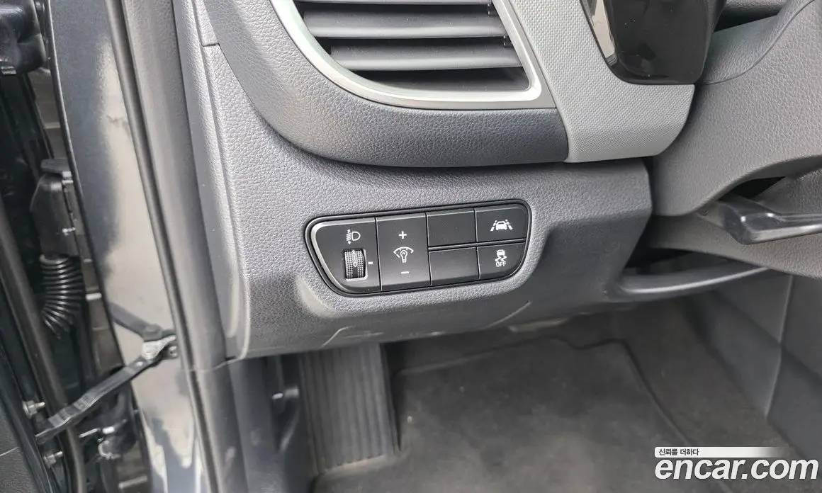 Kia Seltos 2021 1.6 автомат (гидро), фото 16 Kia Seltos 2021 1.6 автомат (гидро), фото 16