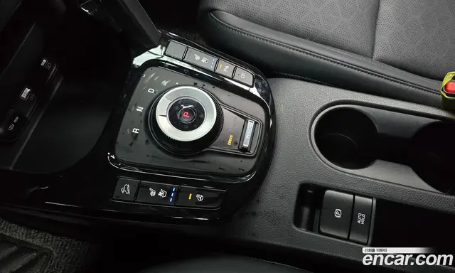 Kia Seltos 2023 1.6 автомат (гидро), миниатюра 11 Kia Seltos 2023 1.6 автомат (гидро), миниатюра 11