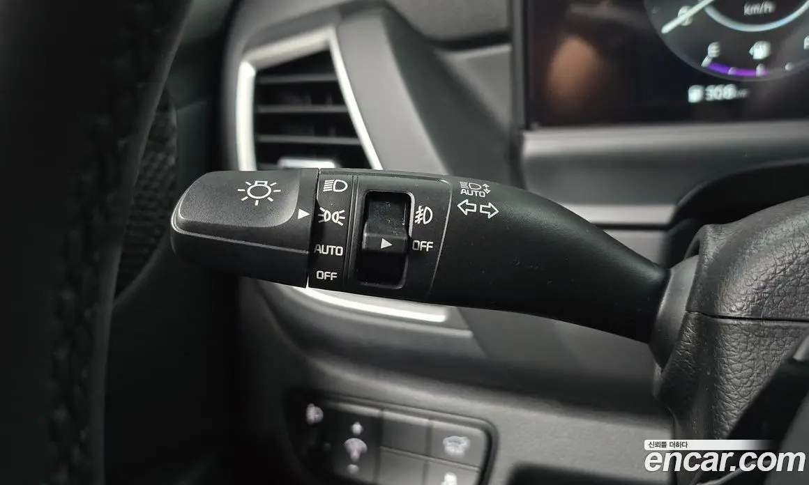 Kia Seltos 2023 1.6 автомат (гидро), фото 27 Kia Seltos 2023 1.6 автомат (гидро), фото 27