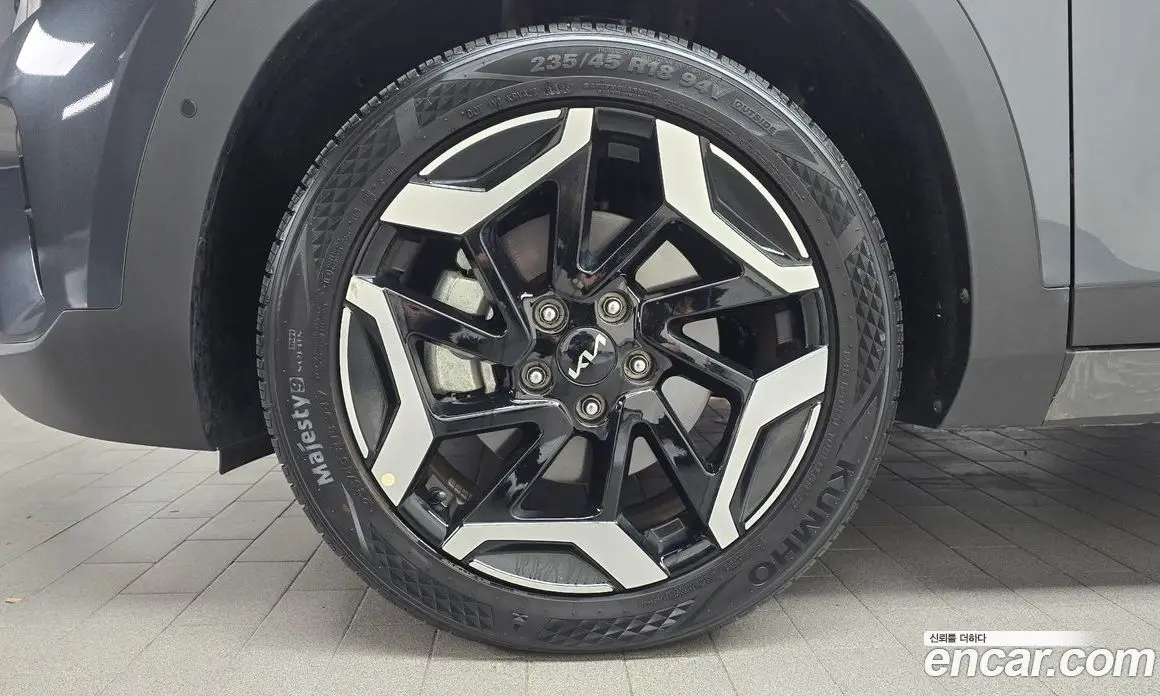 Kia Seltos 2023 1.6 автомат (гидро), фото 4 Kia Seltos 2023 1.6 автомат (гидро), фото 4
