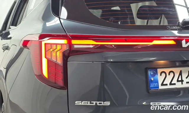 Kia Seltos 2023 1.6 автомат (гидро), миниатюра 8 Kia Seltos 2023 1.6 автомат (гидро), миниатюра 8