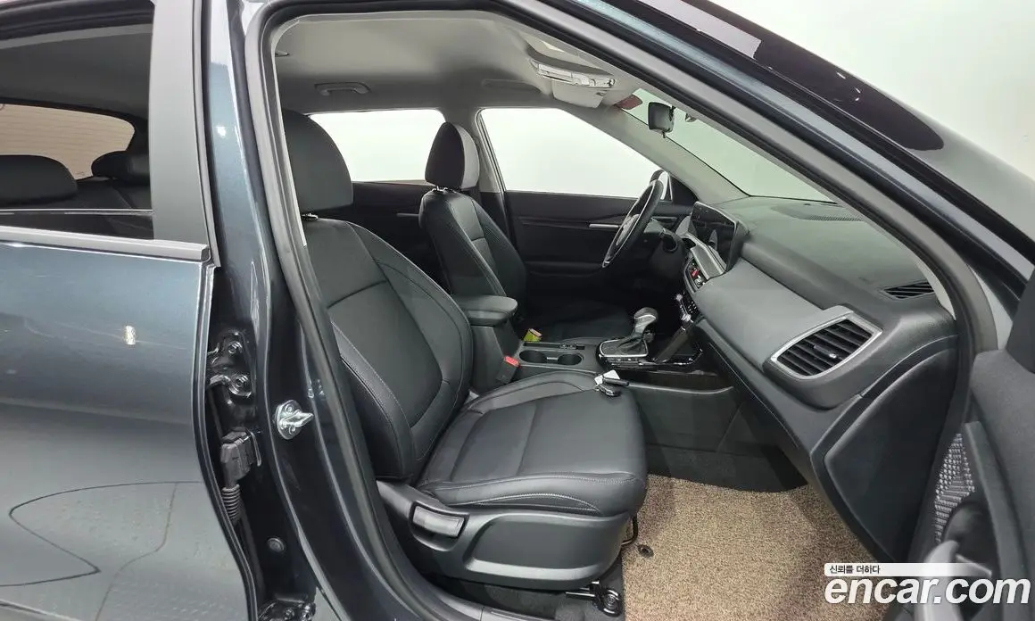 Kia Seltos 2024 1.6 автомат (гидро), фото 12 Kia Seltos 2024 1.6 автомат (гидро), фото 12