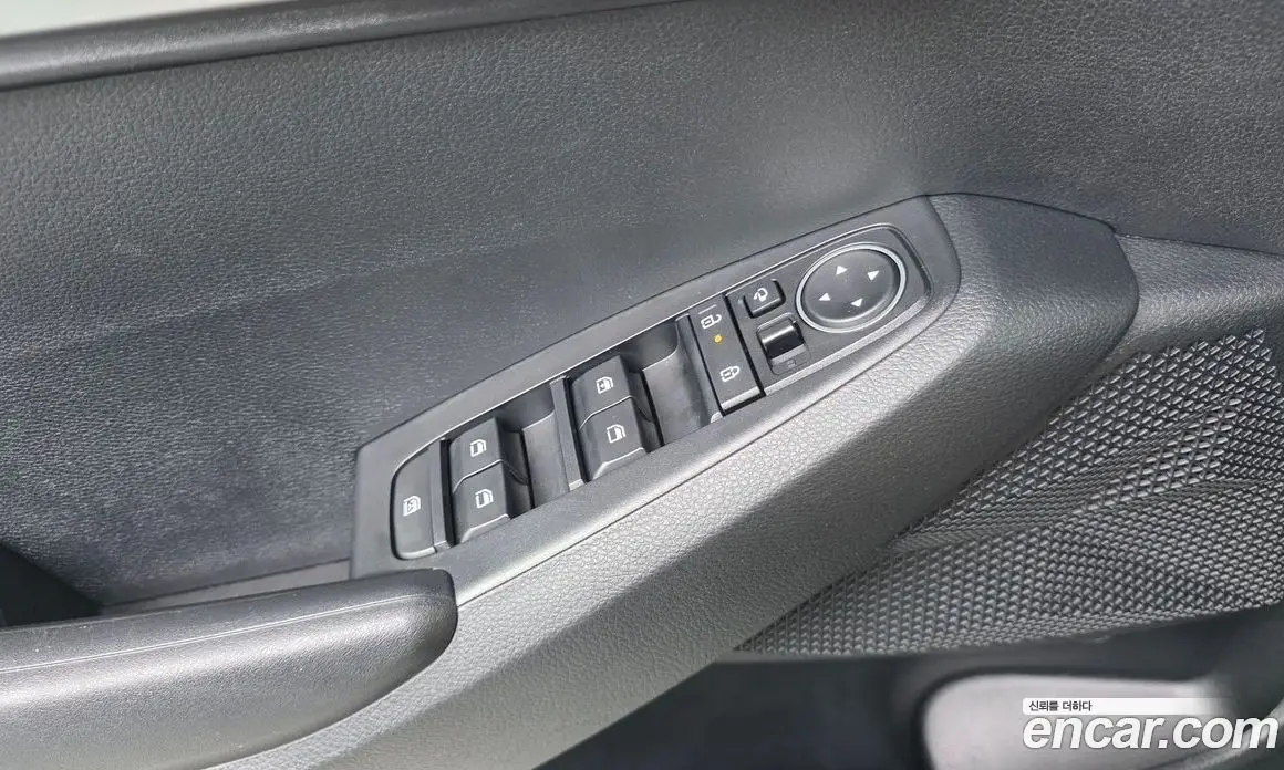 Kia Seltos 2024 1.6 автомат (гидро), фото 16 Kia Seltos 2024 1.6 автомат (гидро), фото 16