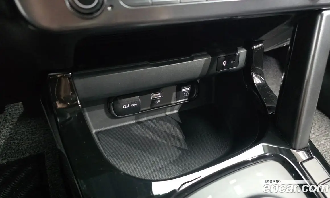 Kia Seltos 2025 1.6 автомат (гидро), фото 31 Kia Seltos 2025 1.6 автомат (гидро), фото 31