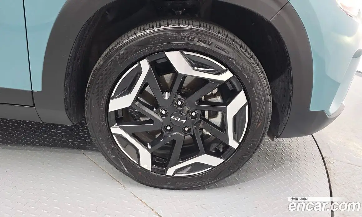 Kia Seltos 2025 1.6 автомат (гидро), фото 7 Kia Seltos 2025 1.6 автомат (гидро), фото 7