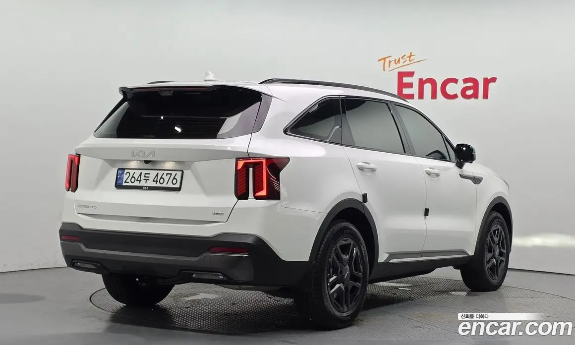 Kia Sorento 2024 1.6 автомат (гидро), фото 1 Kia Sorento 2024 1.6 автомат (гидро), фото 1