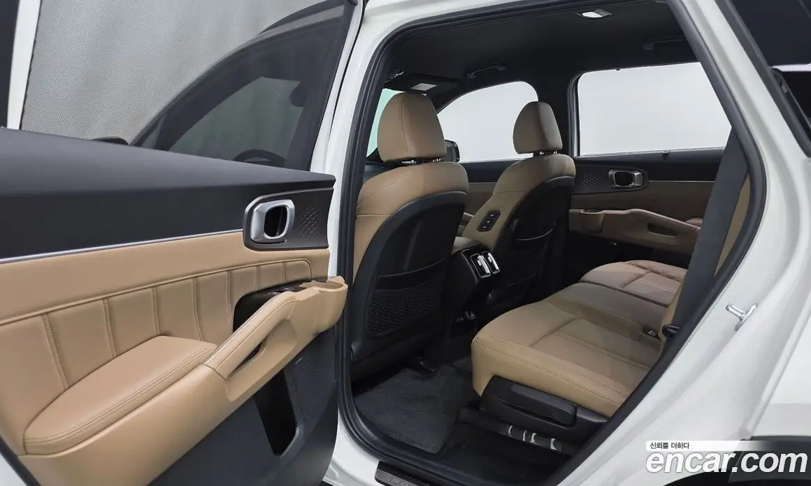 Kia Sorento 2024 1.6 автомат (гидро), фото 27 Kia Sorento 2024 1.6 автомат (гидро), фото 27