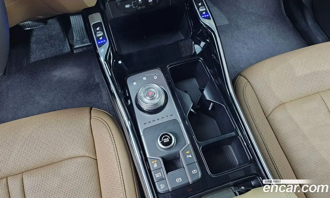 Kia Sorento 2024 1.6 автомат (гидро), фото 12 Kia Sorento 2024 1.6 автомат (гидро), фото 12