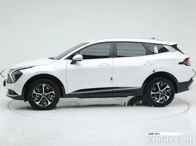 Kia Sportage 2024 1.6 автомат (гидро), миниатюра 3