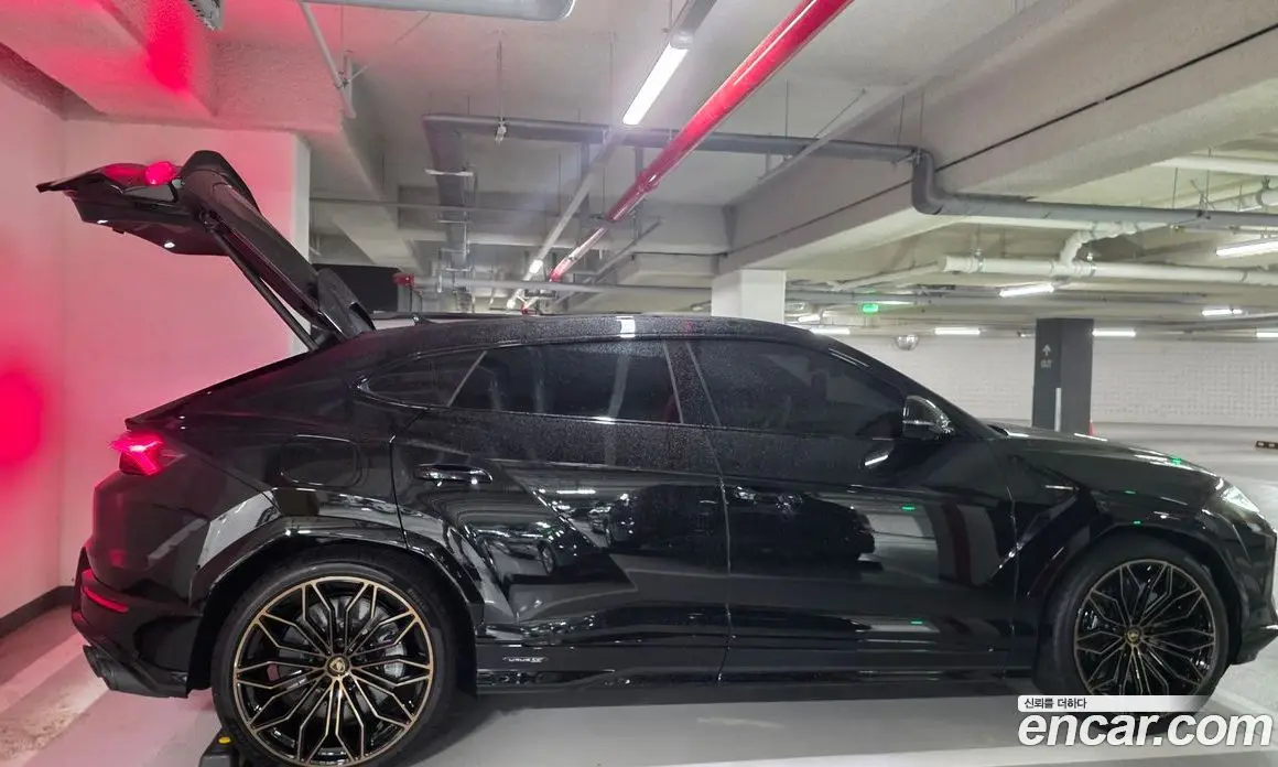 Lamborghini Urus 2026 4.0 автомат (гидро), фото 1 Lamborghini Urus 2026 4.0 автомат (гидро), фото 1