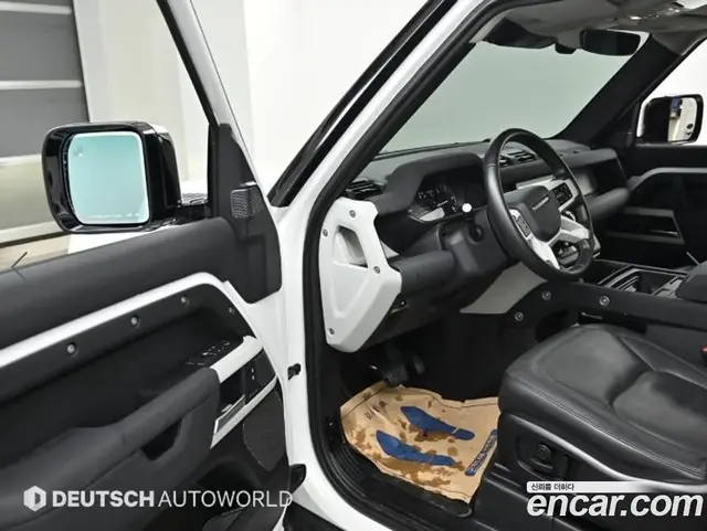 Land Rover Defender 2022 3.0 автомат (гидро), миниатюра 11