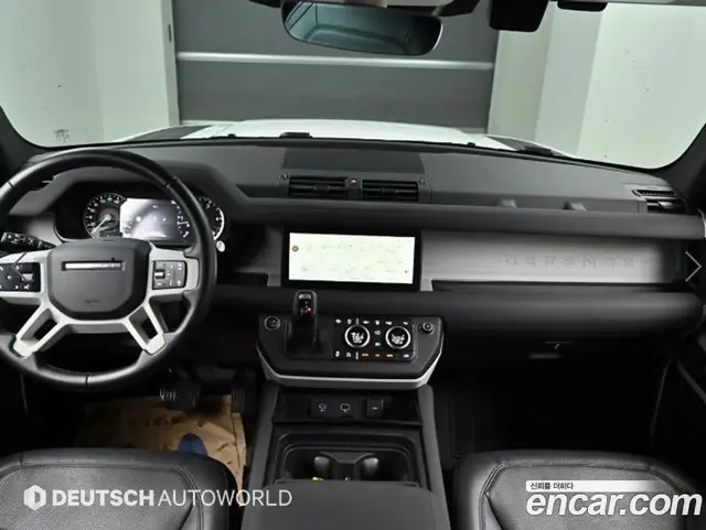 Land Rover Defender 2022 3.0 автомат (гидро), миниатюра 7