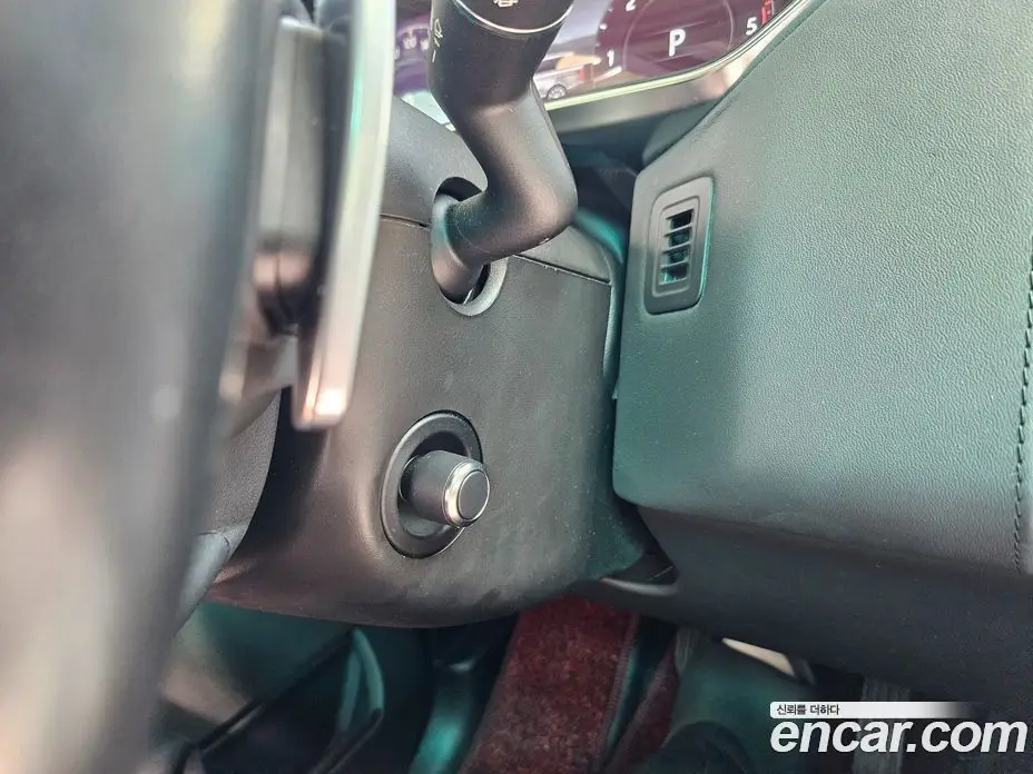 Land Rover Range Rover 2018 4.4 автомат (гидро), фото 10 Land Rover Range Rover 2018 4.4 автомат (гидро), фото 10