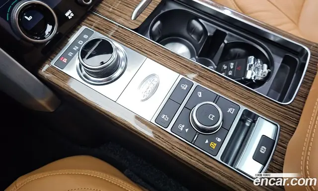 Land Rover Range Rover 2021 3.0 автомат (гидро), миниатюра 11 Land Rover Range Rover 2021 3.0 автомат (гидро), миниатюра 11