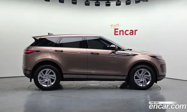 Land Rover Range Rover Evoque 2025 2.0 автомат (гидро), миниатюра 5 Land Rover Range Rover Evoque 2025 2.0 автомат (гидро), миниатюра 5