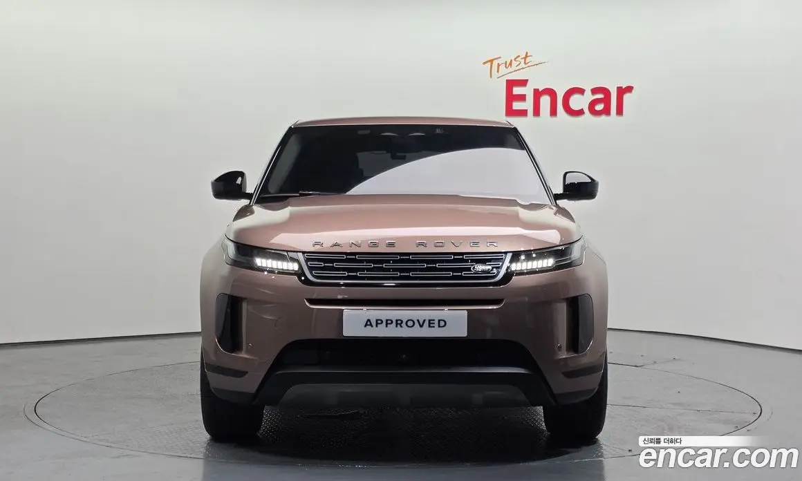 Land Rover Range Rover Evoque 2025 2.0 автомат (гидро), фото 7 Land Rover Range Rover Evoque 2025 2.0 автомат (гидро), фото 7