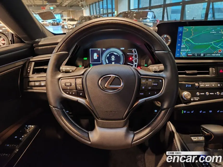Lexus ES 2023 2.5 автомат (гидро), фото 12 Lexus ES 2023 2.5 автомат (гидро), фото 12