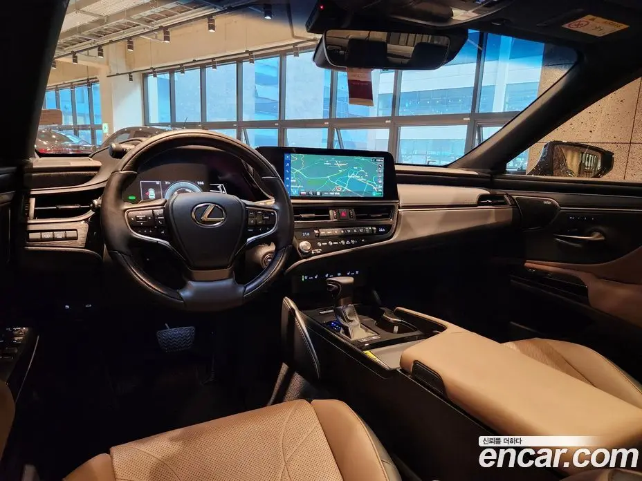 Lexus ES 2023 2.5 автомат (гидро), фото 9 Lexus ES 2023 2.5 автомат (гидро), фото 9