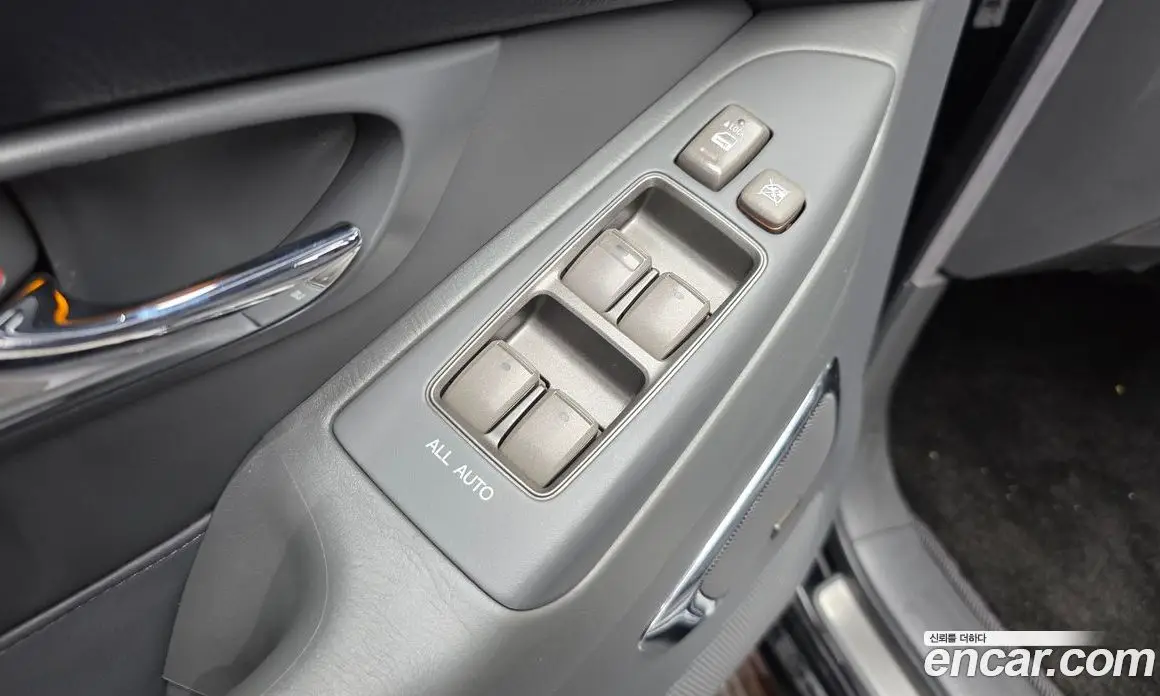 Lexus GX470 2009 4.7 автомат (гидро), фото 13 Lexus GX470 2009 4.7 автомат (гидро), фото 13