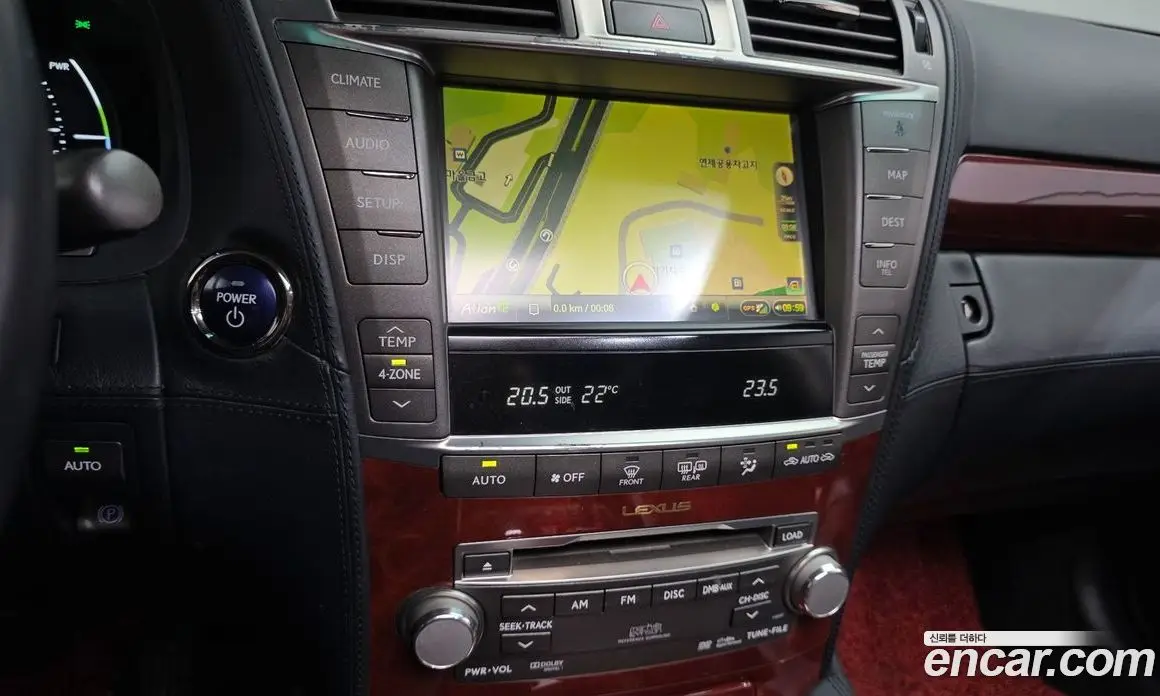Lexus LS 2011 5.0 автомат (гидро), фото 15 Lexus LS 2011 5.0 автомат (гидро), фото 15