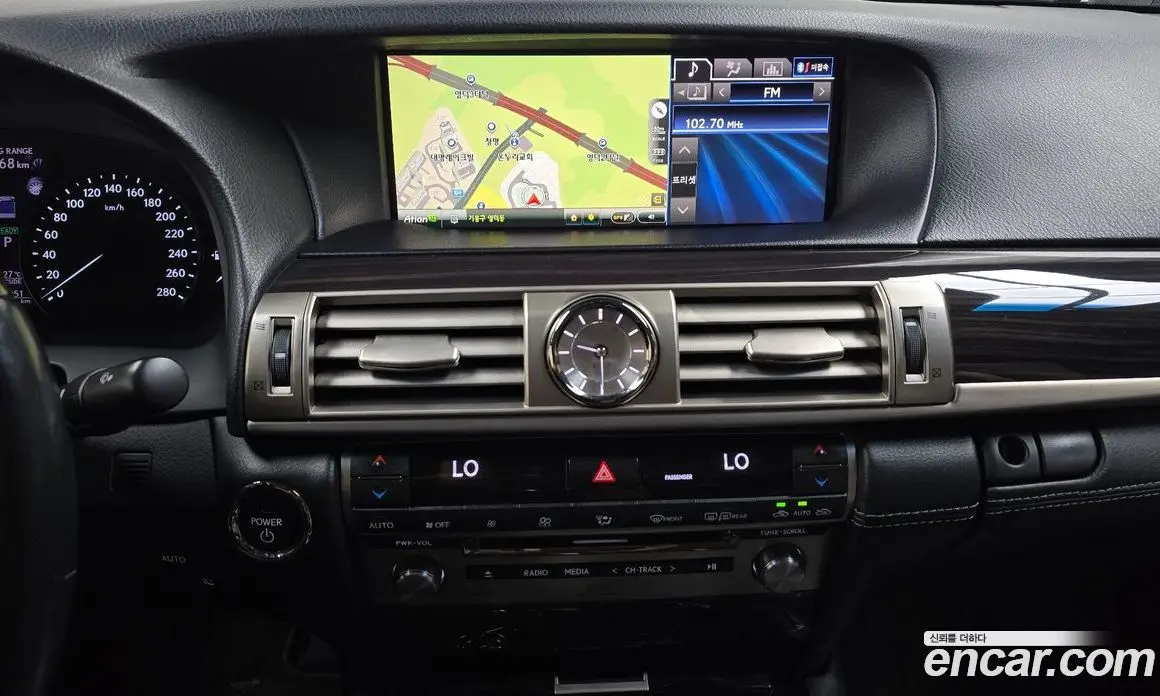 Lexus LS 2013 5.0 автомат (гидро), фото 14 Lexus LS 2013 5.0 автомат (гидро), фото 14