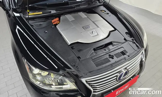 Lexus LS 2013 5.0 автомат (гидро), миниатюра 6 Lexus LS 2013 5.0 автомат (гидро), миниатюра 6