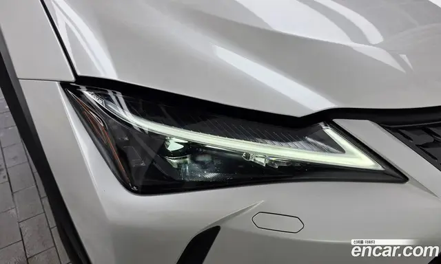 Lexus UX 2024 2.0 автомат (гидро), миниатюра 8 Lexus UX 2024 2.0 автомат (гидро), миниатюра 8
