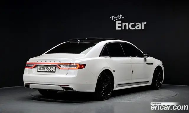 Lincoln Continental 2018 3.0 автомат (гидро), миниатюра 2 Lincoln Continental 2018 3.0 автомат (гидро), миниатюра 2
