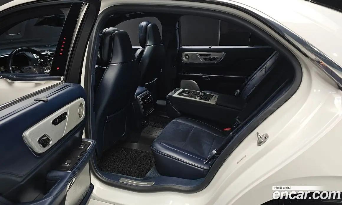 Lincoln Continental 2018 3.0 автомат (гидро), фото 18 Lincoln Continental 2018 3.0 автомат (гидро), фото 18
