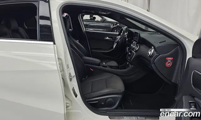 Mercedes-Benz A-Class 2015 1.5 автомат (гидро), миниатюра 11 Mercedes-Benz A-Class 2015 1.5 автомат (гидро), миниатюра 11