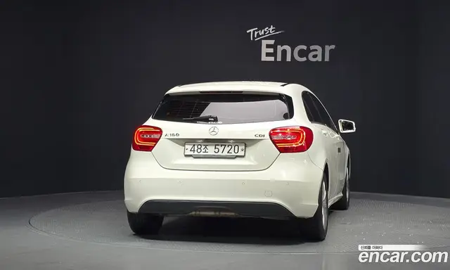 Mercedes-Benz A-Class 2015 1.5 автомат (гидро), миниатюра 4 Mercedes-Benz A-Class 2015 1.5 автомат (гидро), миниатюра 4