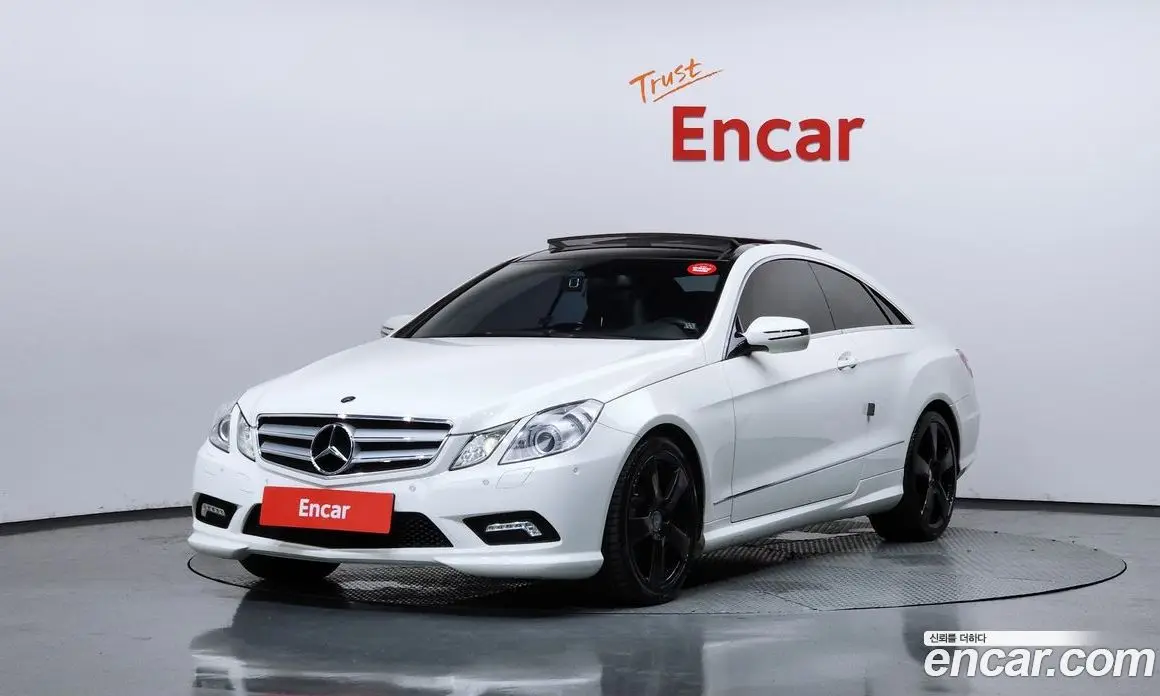 Mercedes-Benz E-Class 2010 3.5 автомат (гидро), фото 1 Mercedes-Benz E-Class 2010 3.5 автомат (гидро), фото 1