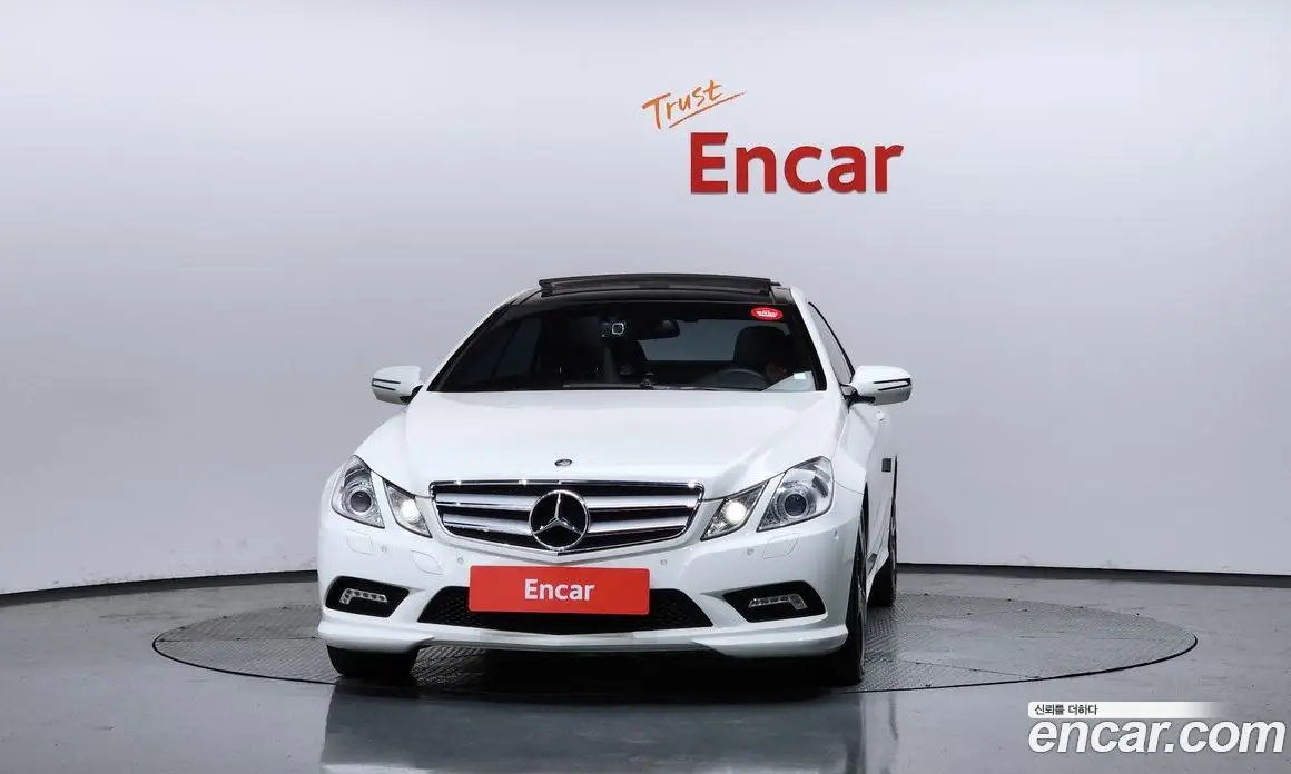 Mercedes-Benz E-Class 2010 3.5 автомат (гидро), фото 3 Mercedes-Benz E-Class 2010 3.5 автомат (гидро), фото 3