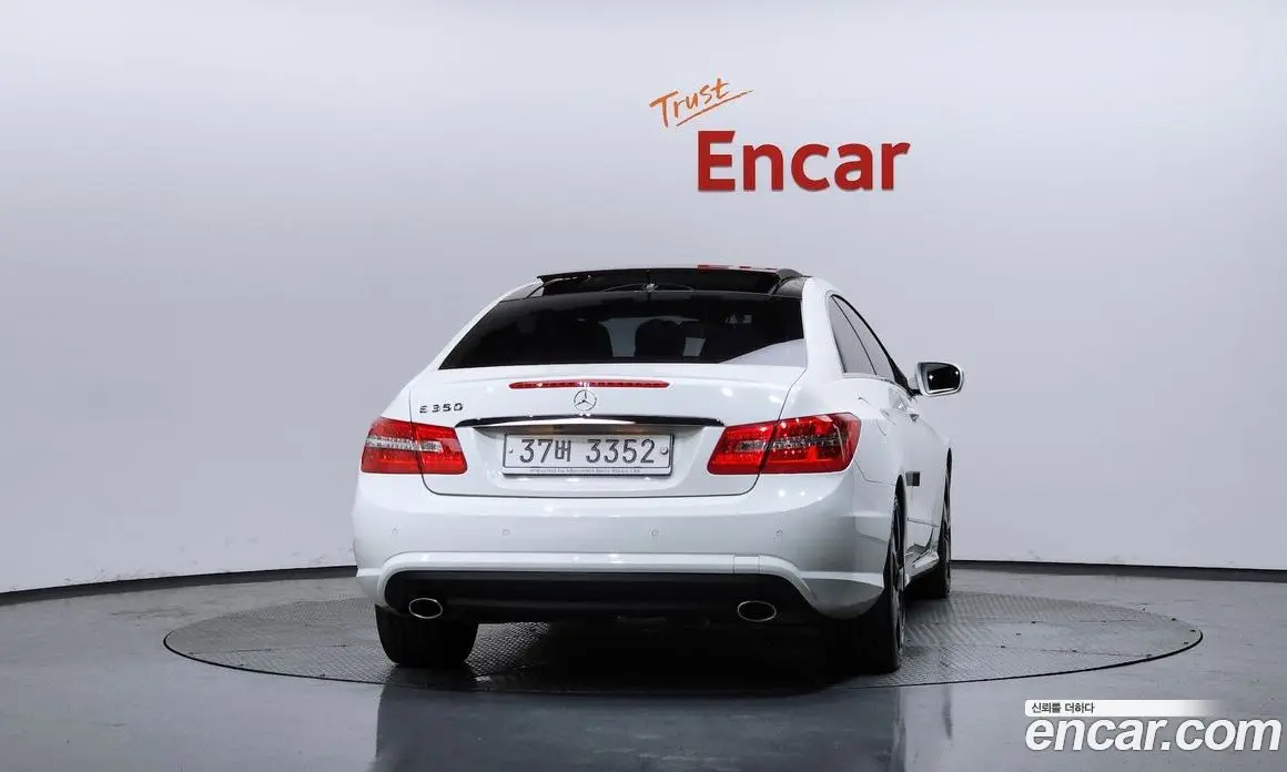 Mercedes-Benz E-Class 2010 3.5 автомат (гидро), фото 4 Mercedes-Benz E-Class 2010 3.5 автомат (гидро), фото 4