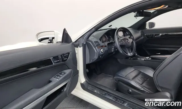 Mercedes-Benz E-Class 2010 3.5 автомат (гидро), миниатюра 10 Mercedes-Benz E-Class 2010 3.5 автомат (гидро), миниатюра 10
