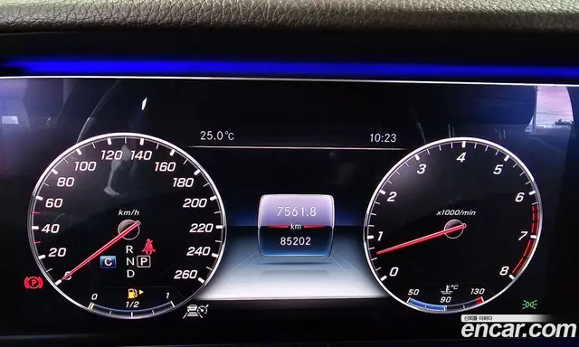 Mercedes-Benz E-Class 2019 3.0 автомат (гидро), миниатюра 11 Mercedes-Benz E-Class 2019 3.0 автомат (гидро), миниатюра 11
