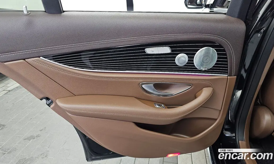 Mercedes-Benz E-Class 2019 3.0 автомат (гидро), фото 15 Mercedes-Benz E-Class 2019 3.0 автомат (гидро), фото 15