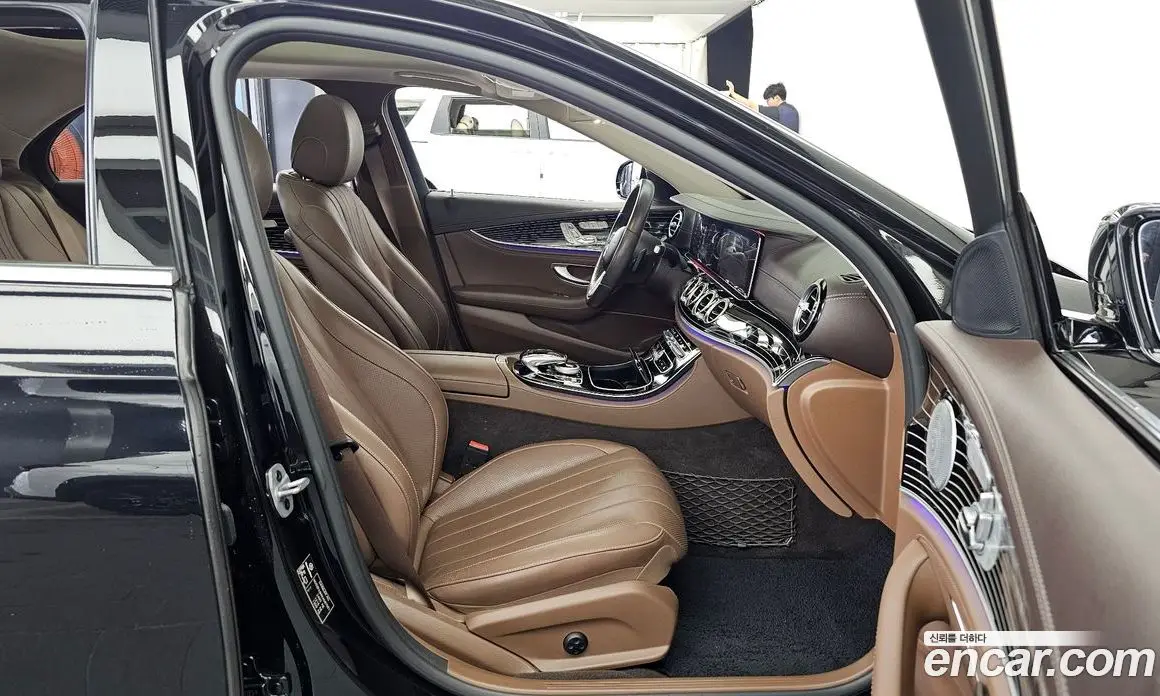 Mercedes-Benz E-Class 2019 3.0 автомат (гидро), фото 17 Mercedes-Benz E-Class 2019 3.0 автомат (гидро), фото 17