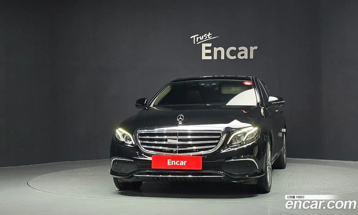 Mercedes-Benz E-Class 2019 3.0 автомат (гидро), фото 3 Mercedes-Benz E-Class 2019 3.0 автомат (гидро), фото 3