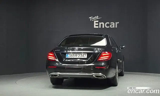 Mercedes-Benz E-Class 2019 3.0 автомат (гидро), миниатюра 4 Mercedes-Benz E-Class 2019 3.0 автомат (гидро), миниатюра 4