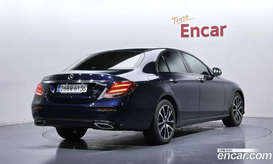 Mercedes-Benz E-Class 2020 2.0 автомат (гидро), фото 2 Mercedes-Benz E-Class 2020 2.0 автомат (гидро), фото 2