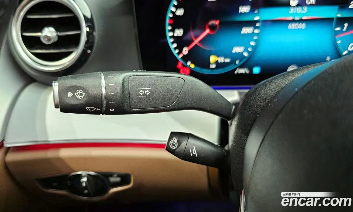 Mercedes-Benz E-Class 2021 2.0 автомат (гидро), фото 20