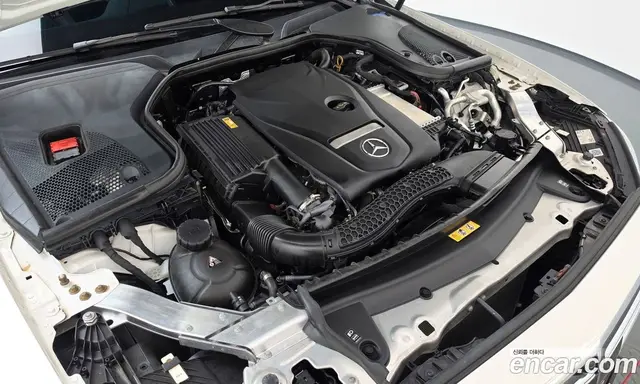 Mercedes-Benz E-Class 2021 2.0 автомат (гидро), миниатюра 5 Mercedes-Benz E-Class 2021 2.0 автомат (гидро), миниатюра 5