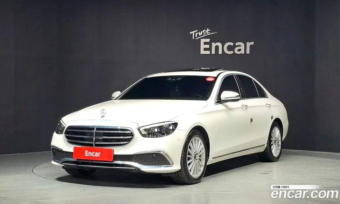 Mercedes-Benz E-Class 2021 2.0 автомат (гидро), фото 1 Mercedes-Benz E-Class 2021 2.0 автомат (гидро), фото 1